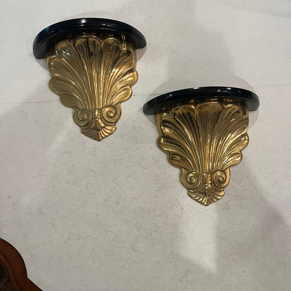 Vintage Ethan Allen brass shell scroll Wall Decor Shelves. Absolutely stunning!